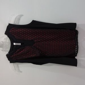 Black and Red Sleeveless Top